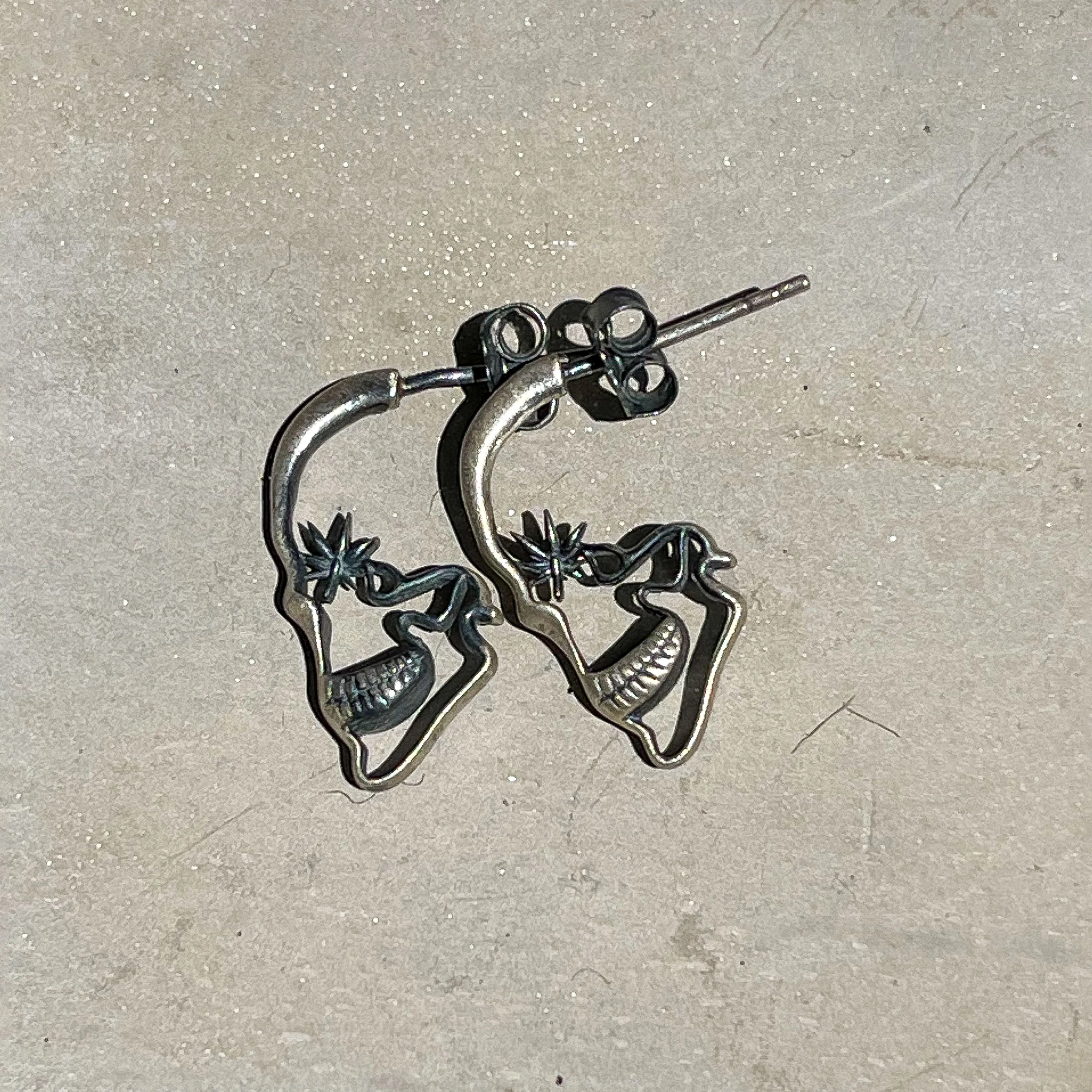 Stoned Skully Earrings