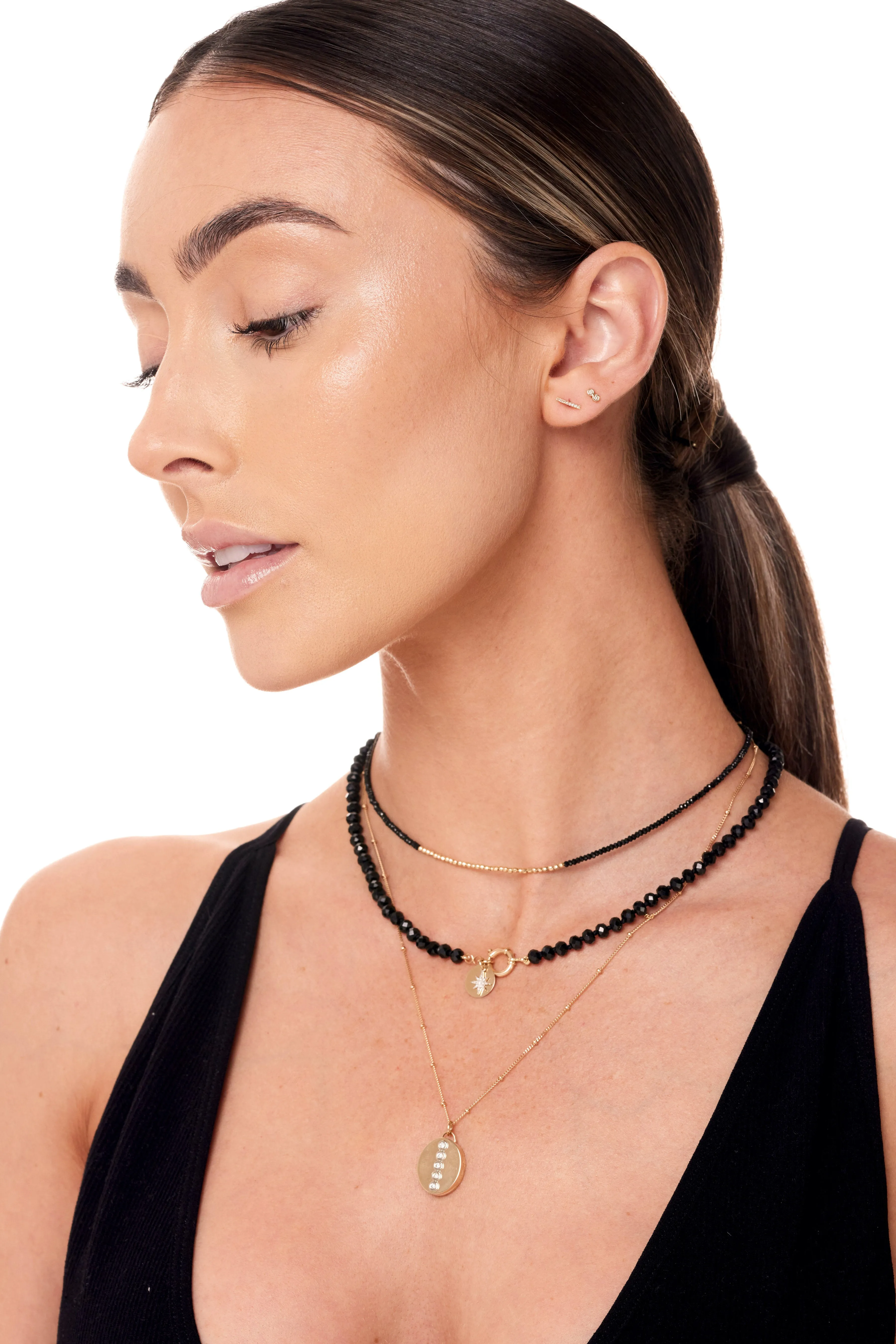The "Glimmer Choker" with Yellow Gold and Spinel