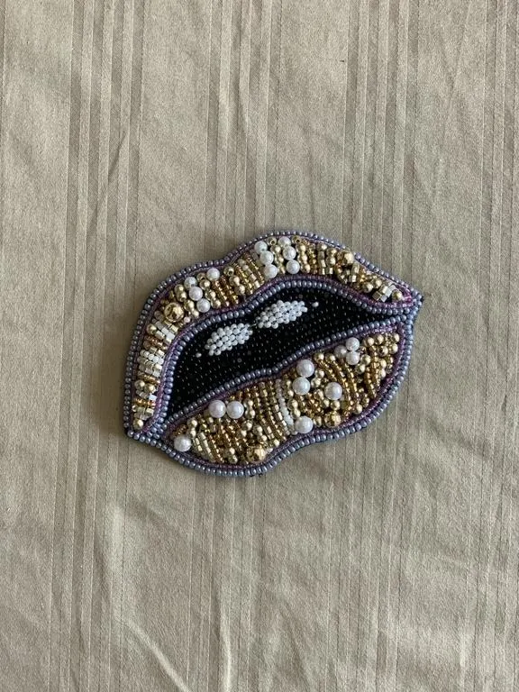 the speakeasy brooch