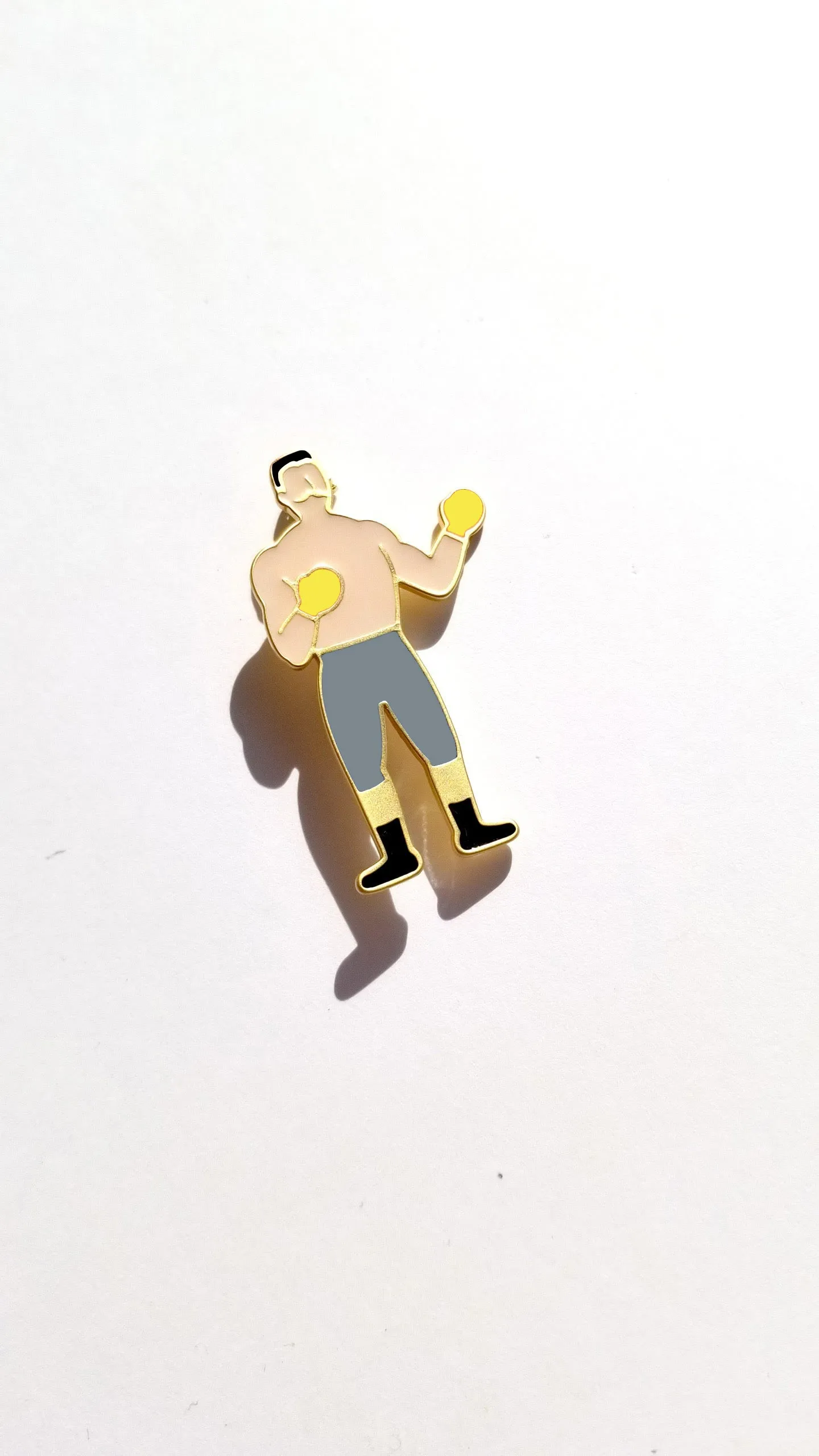 Uppercut / Brooch • 4 colour options