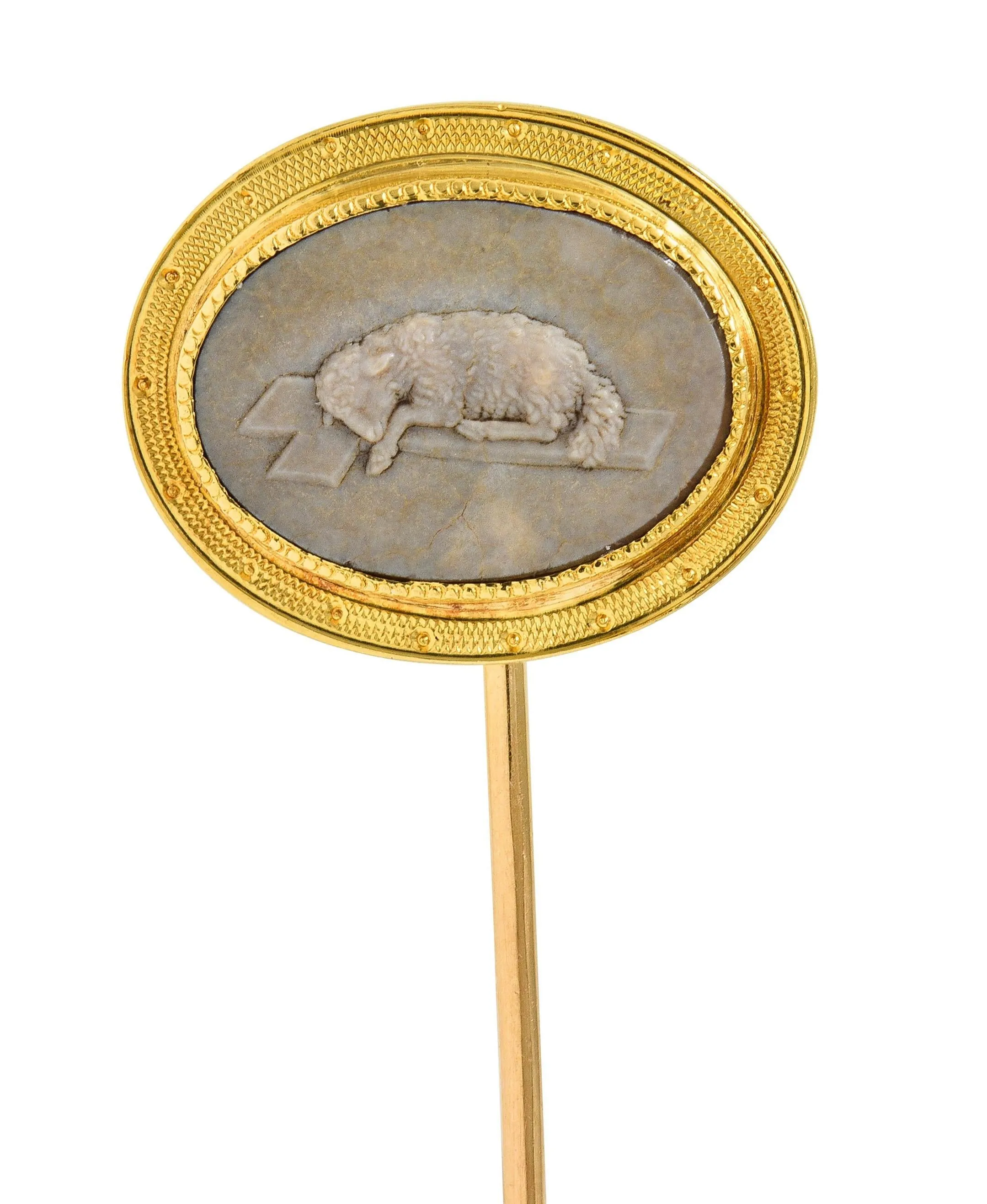 Victorian Etruscan Revival Agate 18 Karat Yellow Gold Lamb Animal Antique Cameo Stickpin