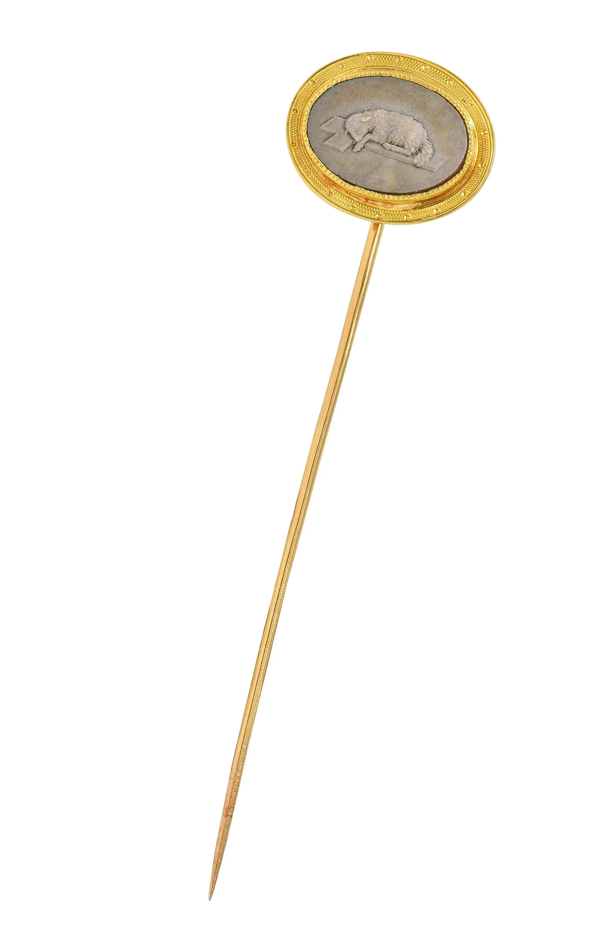 Victorian Etruscan Revival Agate 18 Karat Yellow Gold Lamb Animal Antique Cameo Stickpin