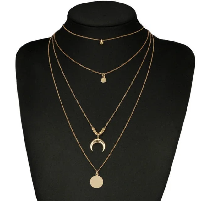Vintage Multilayer Pendant Butterfly Necklace for Women Butterflies Moon Star Charm Choker Necklaces Bohemian Beach Jewelry Gift