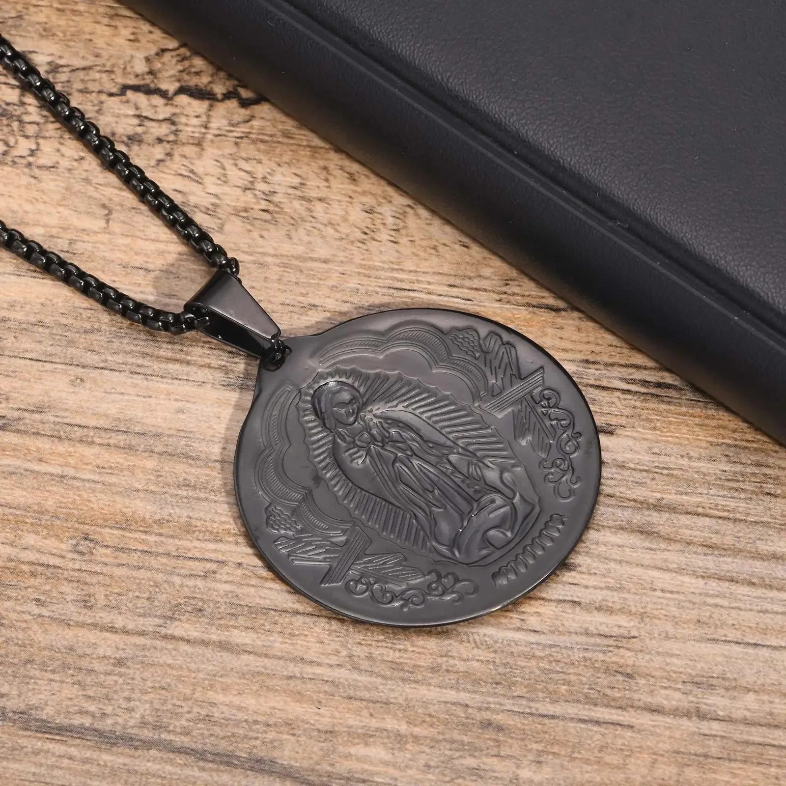 Virgin Mary Pendant Charm Necklaces for Men Boys