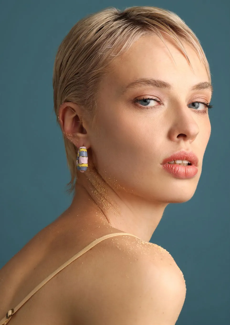 WAVE HOOP EARRINGS WITH MULTI COLORED ENAMEL